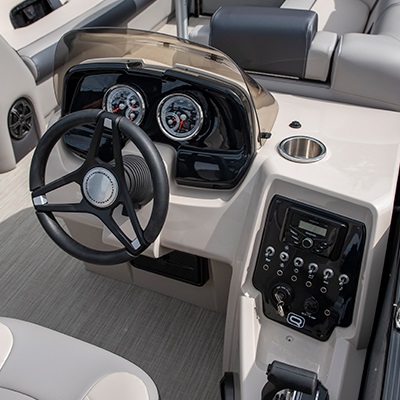 Driver helm shown with optional Kicker radio system
